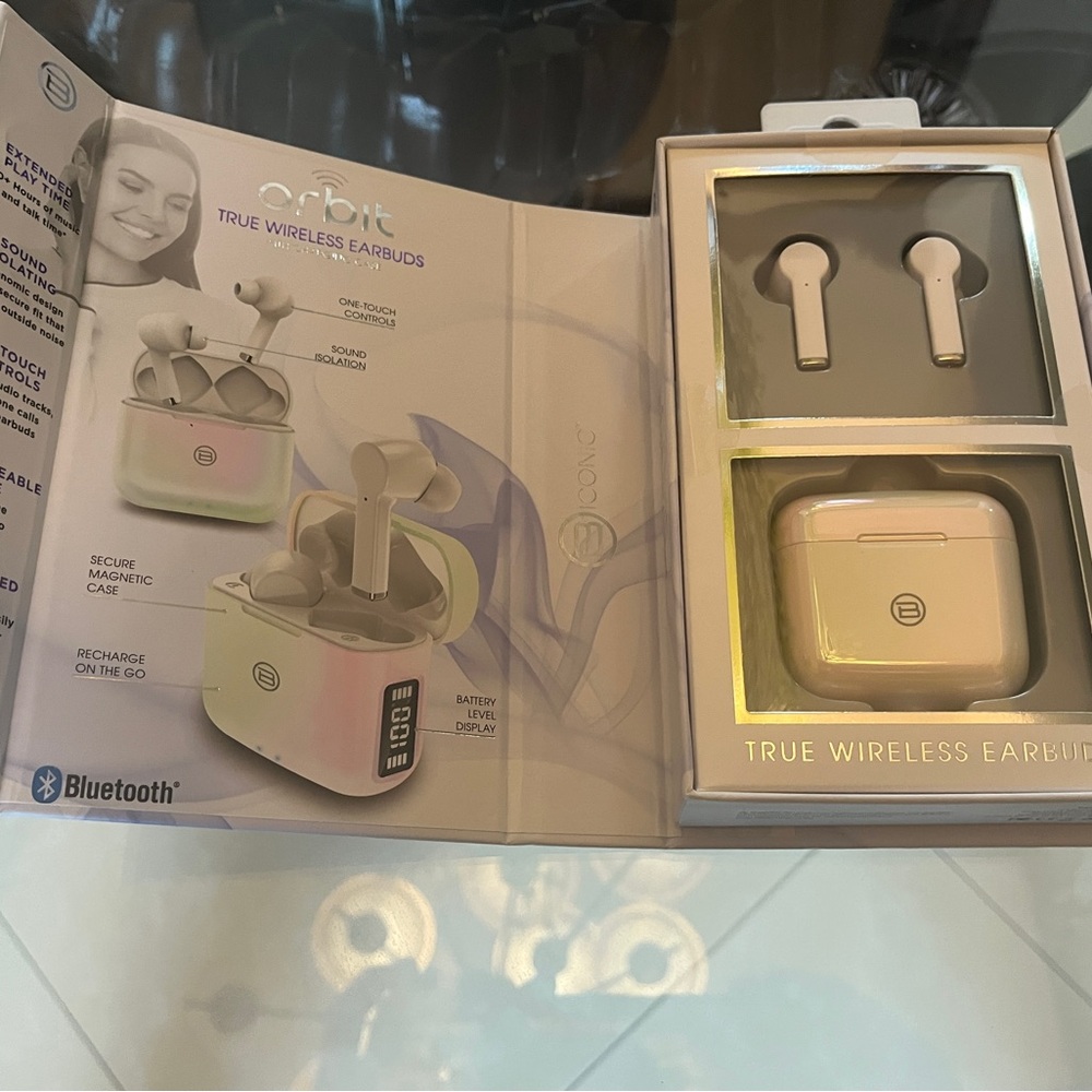 True Wireless Earbuds - White